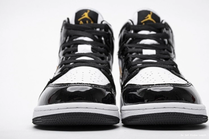Mid Jordan Gold 1   852542-007 Patent Black White 0322